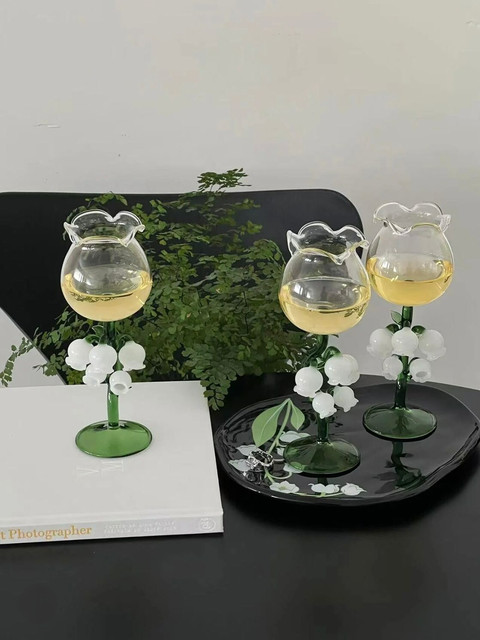 JINYOUJIA-Lily of The Valley Wine Glass, Relief Fancy Red Wine Goblet,  Lead-free Crystal Glass, Home Kitchen Light, Luxury