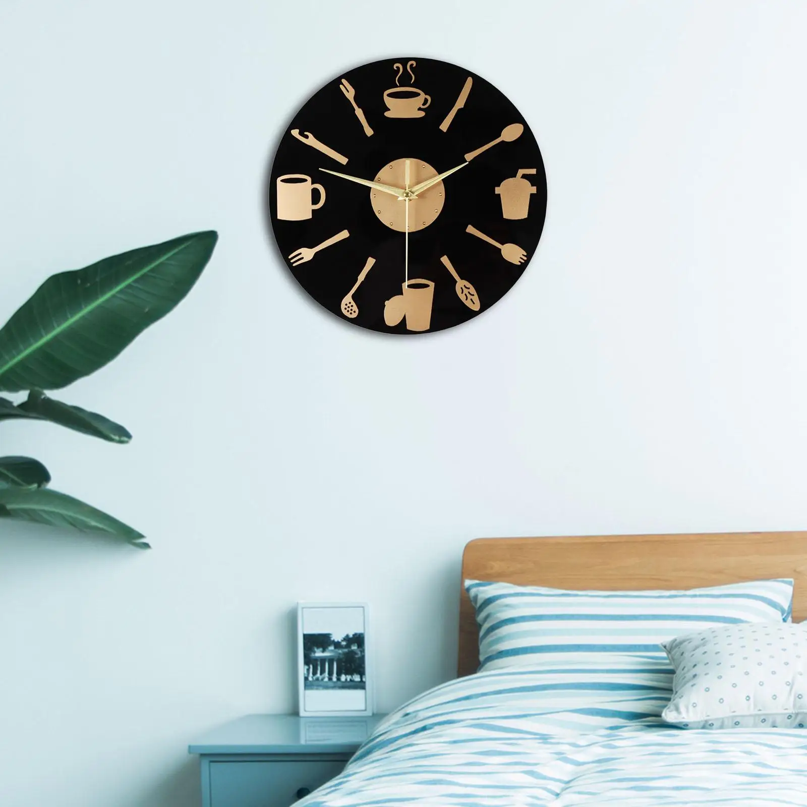 Minimalist Simple Wall Clock 12