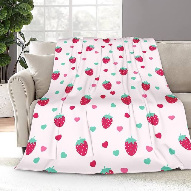 Cashmere Strawberry shops Sofa Blanket Soft Wool Fleece Bedspread Skin Friendly Living Blanket 100*150 cm Strawberry Blanket Throw