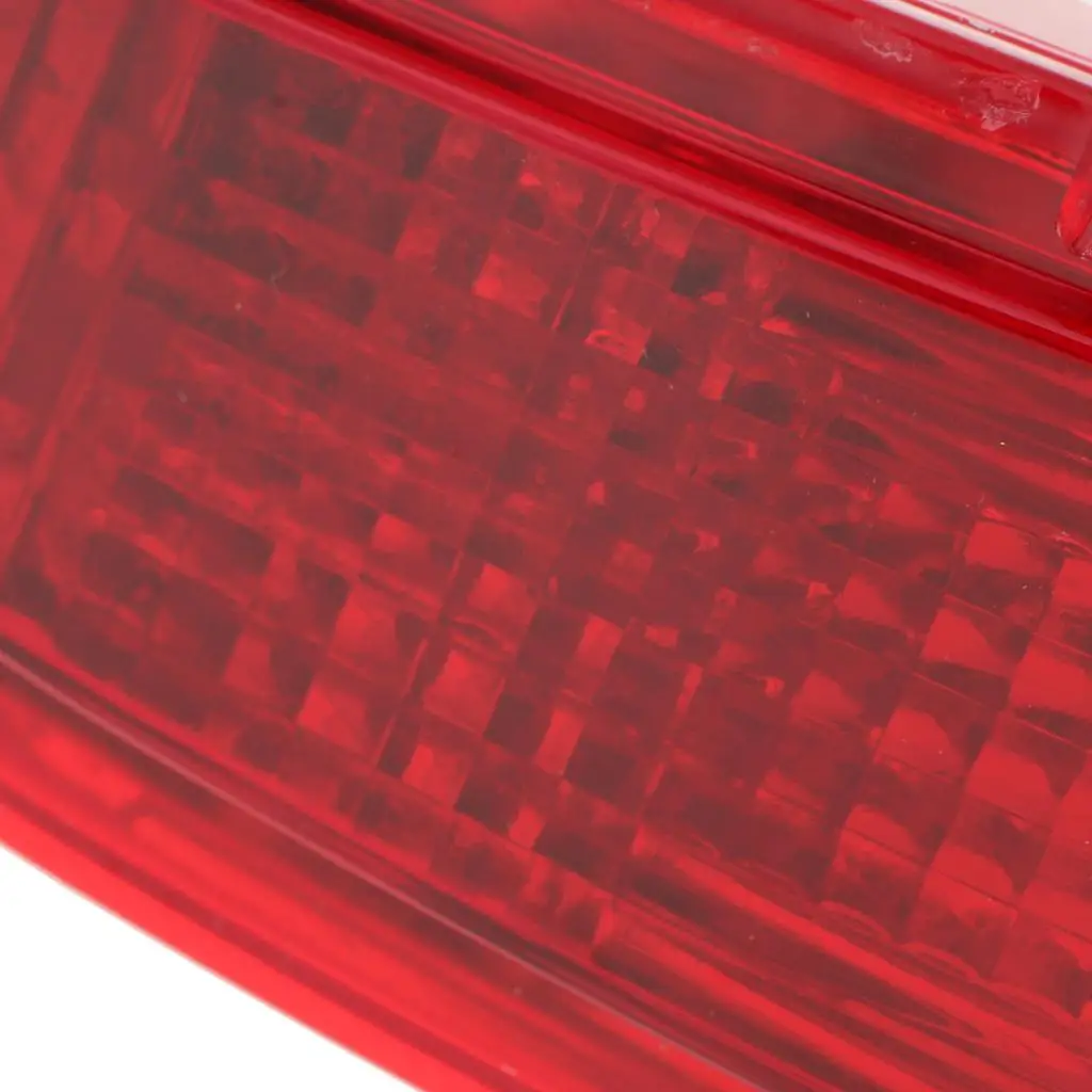Red Lens Bumper Reflector Lights For  Hatchback 2009-2012 Left