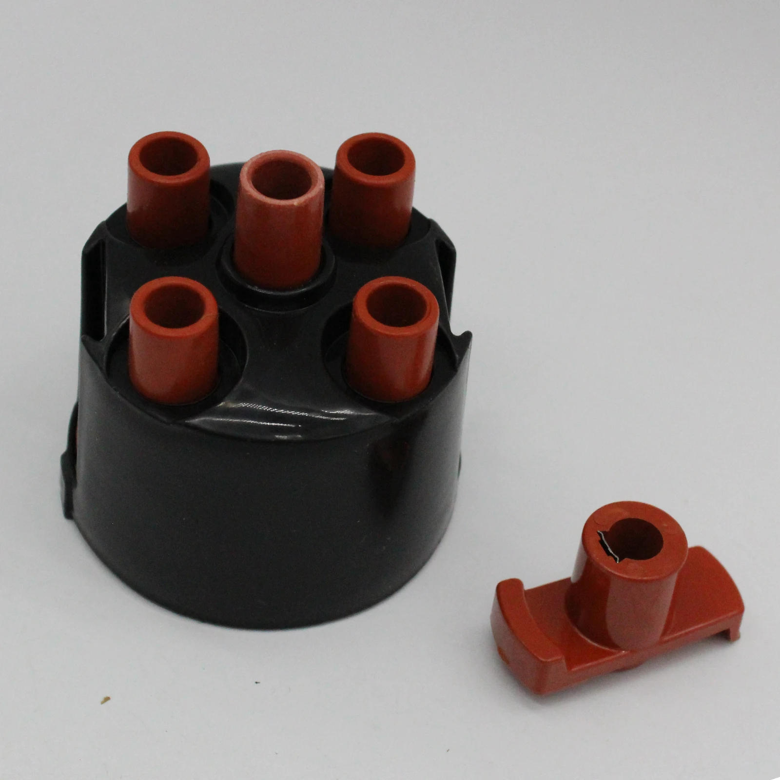 Easy to Install Car Auto Distributor Cap and Rotor Kit 8cm Fit for Golf