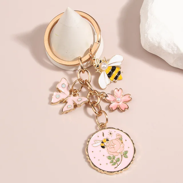 Flower keychain with cute charms for fashion women • Cori Paris