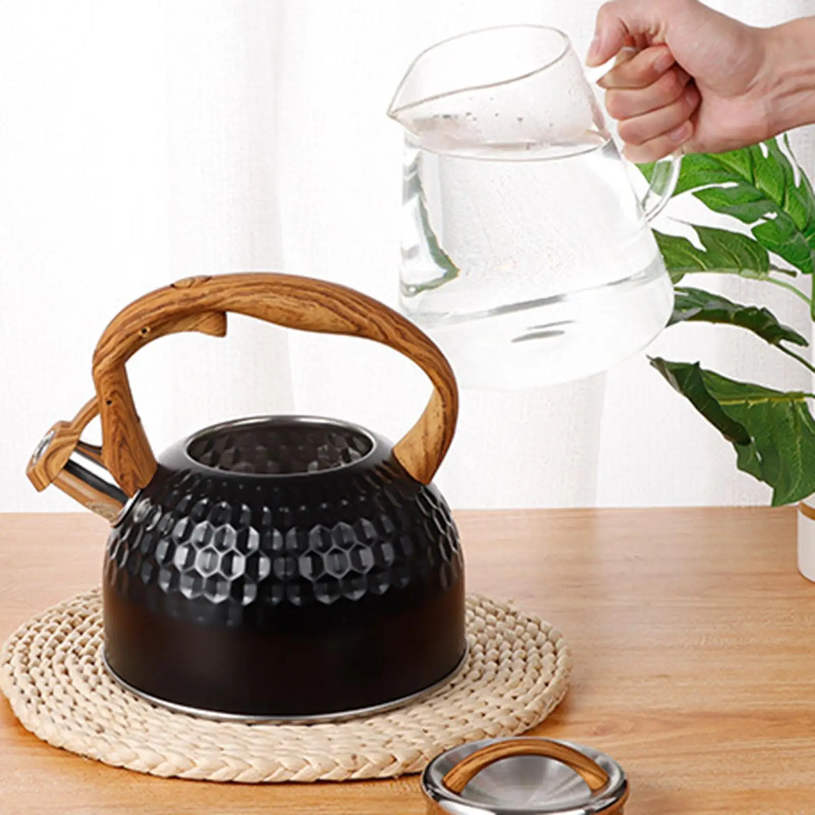 2.5 Pattern Teapot Whistling Kettle Apply to Various Stovetops Anti Heat Handle Durable Easily Carry and Store Professional