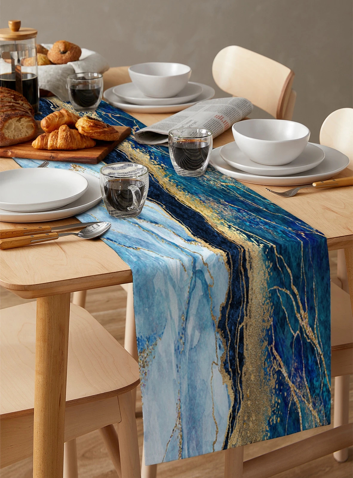 Description Picture 6 of itemAbstract Blue Marble Linen Table Runners Wedding Party Decoration Luxury Washable Table Runners for Dining Table Holiday Decor