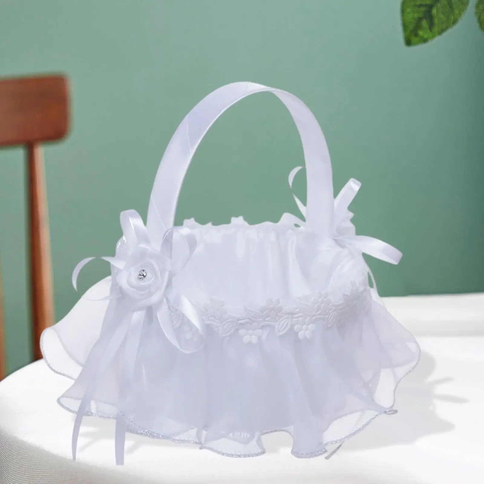 European Style Wedding Flower Girl Basket Fruit Candies Container Comfortable Handle for Events Centerpiece Decoration Ornament