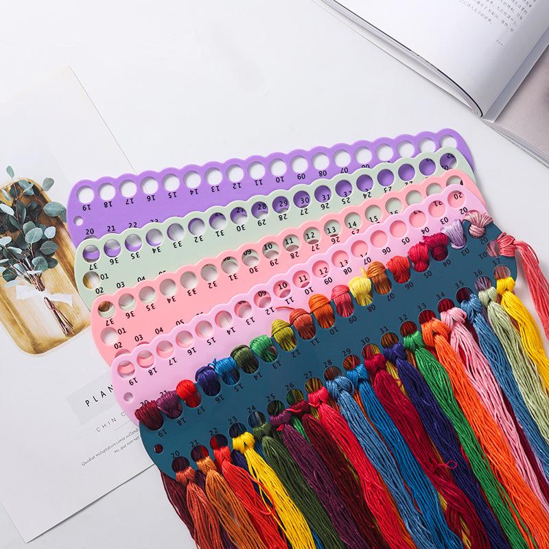 Description Picture 6 of item5PCS Embroidery Floss Organizer Cross Stitch Thread Holder Storage Tool Cross Stitch Thread Finishing Tool