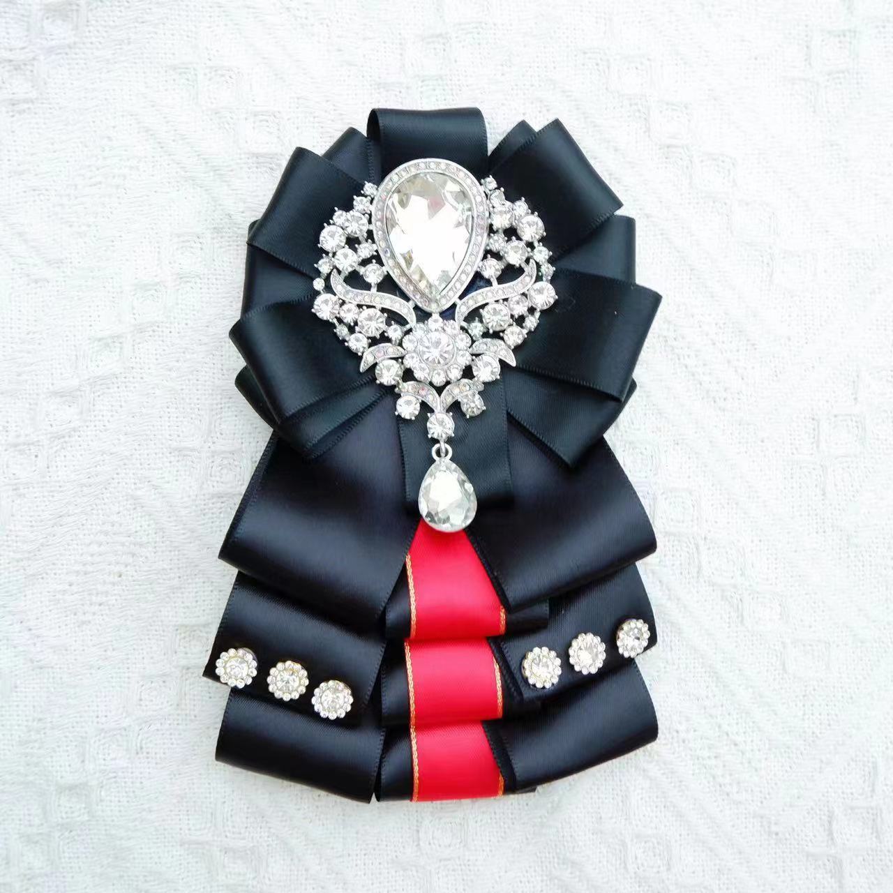 Handgefertigtes Herren-Hochzeits-Fliege-Set mit originellem Schmuck, britischer koreanischer Business-Anzug, Hemd, Strass-Kragen, Blumen-Taschen-Handtuchnadeln – Detail 5