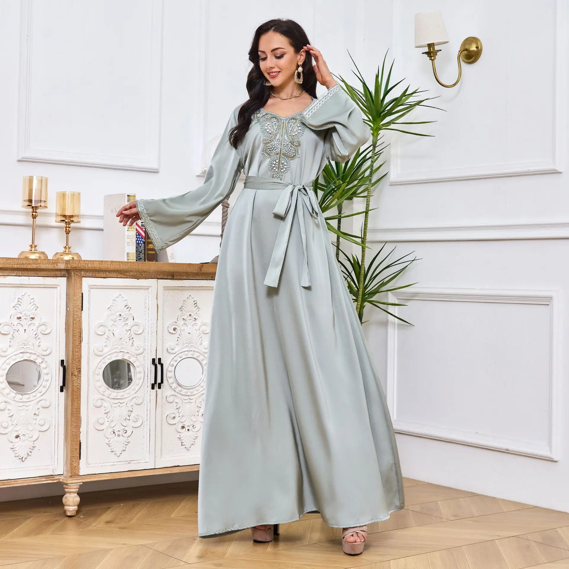 Jalabiya Dresses Abaya Eid Women Muslim Party Dress Kaftan Ramadan Robe Nail Bead Belt Caftan Marocain Abayas Elegant Vestidos