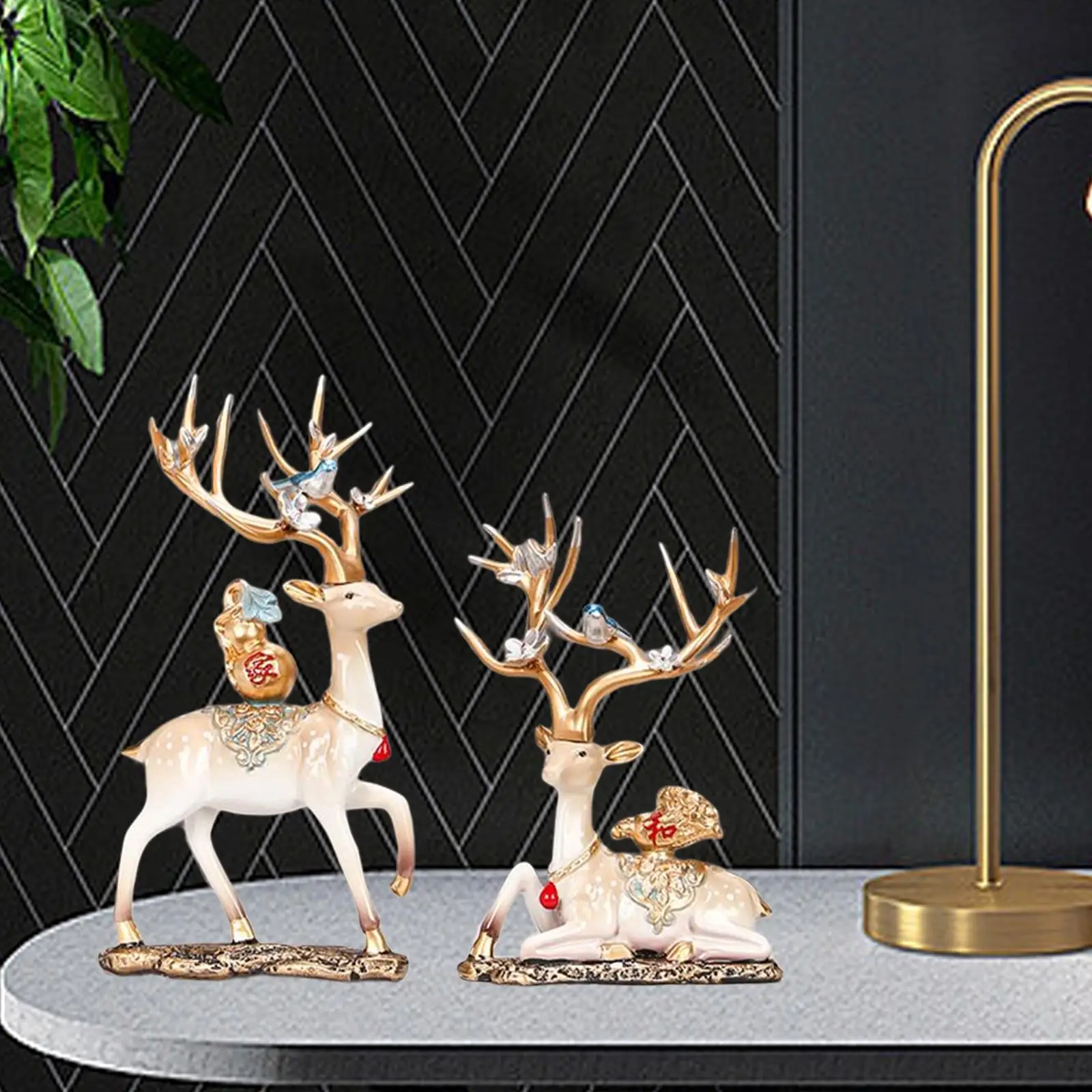 2Pcs Deer Statues Animal Ornament Modern Elk Sculpture Couple Reindeer Figurines for Desktop Home Living Room Decoration Accents
