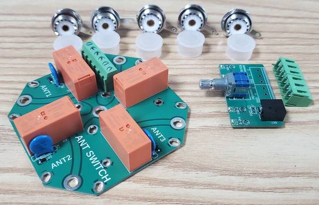 アンテナリモート切替器