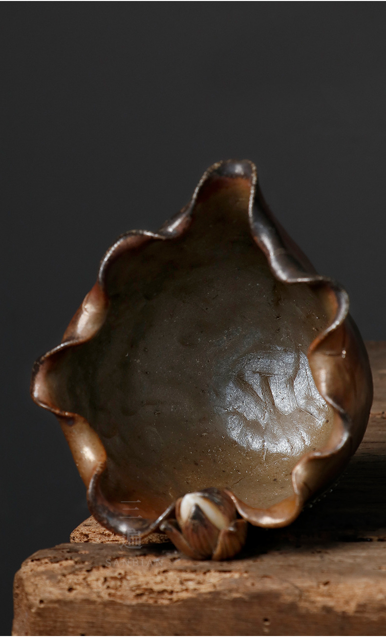 Lotus Tea Pitcher_06.jpg