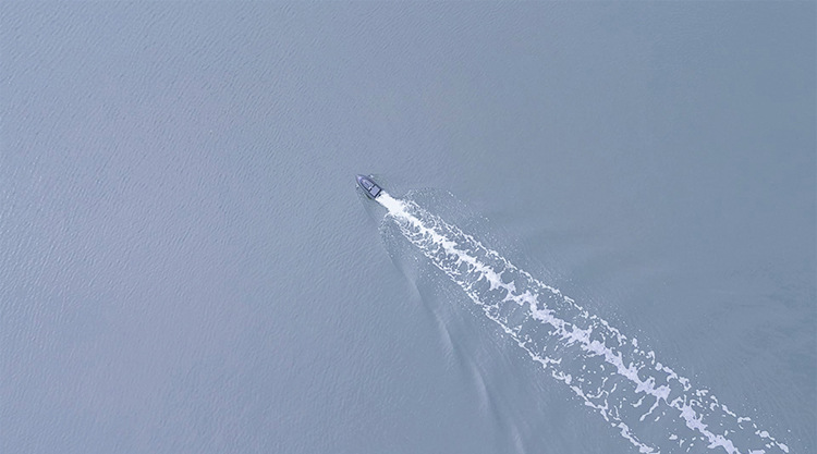 GPS Bait Ship, To enter cruise control, push both joysticks up simultaneously for 5 seconds and then press OK to confirm.