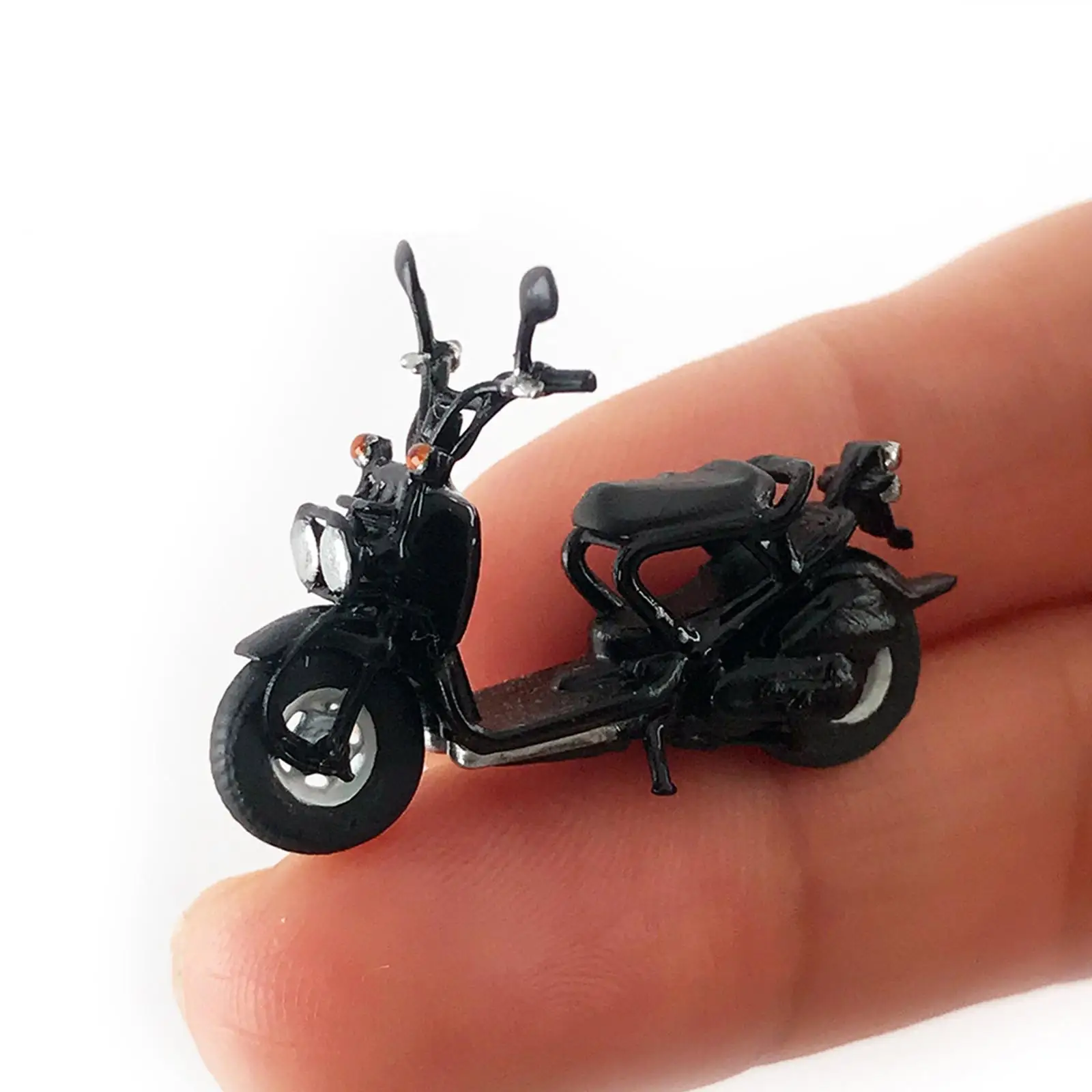 Miniature Motorcycle Model 1/64 Accessories Model Toys for Train Railway Landscape