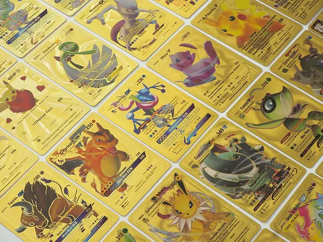 Pikachu VMAX Metal Gold Card, The Collector's Algeria