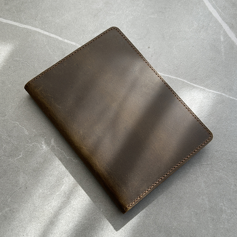 Personal isierte Leder Pass hülle für Herren Leder mit Namen 100% individuell gravierte Pass halter Voll narben leder Pass – Detail 3
