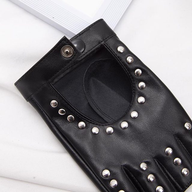 Guanti Punk Mezze Dita In Pelle PU - Nero, Con Rivetti