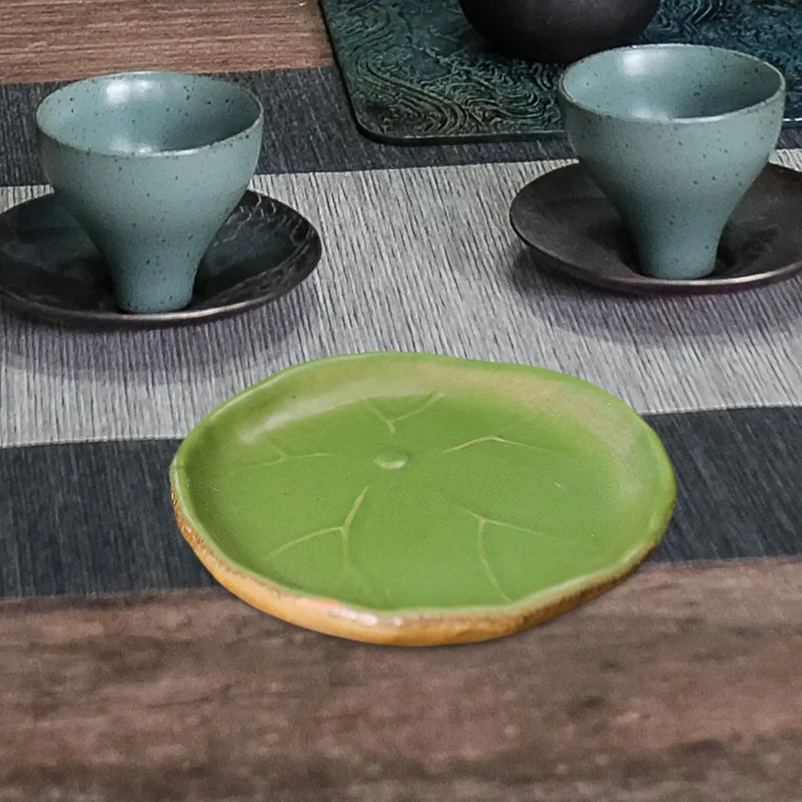 Lotus Leaf Tea Pet Ornament Tray for Chinese Tea Decoration Desk Cabinet