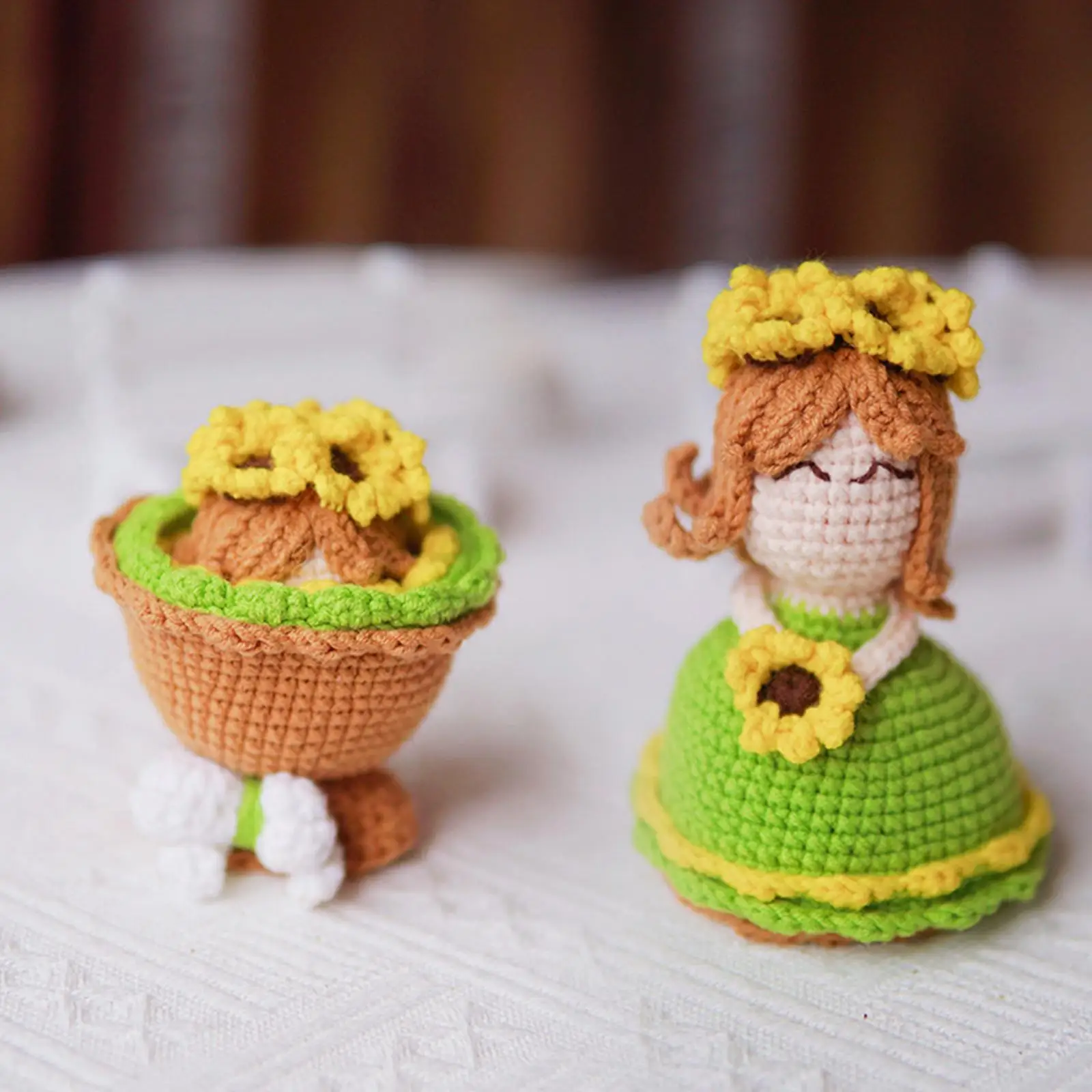 Cute Crochet Stuffed Bride Doll Room Decoration Table Centerpieces for Women