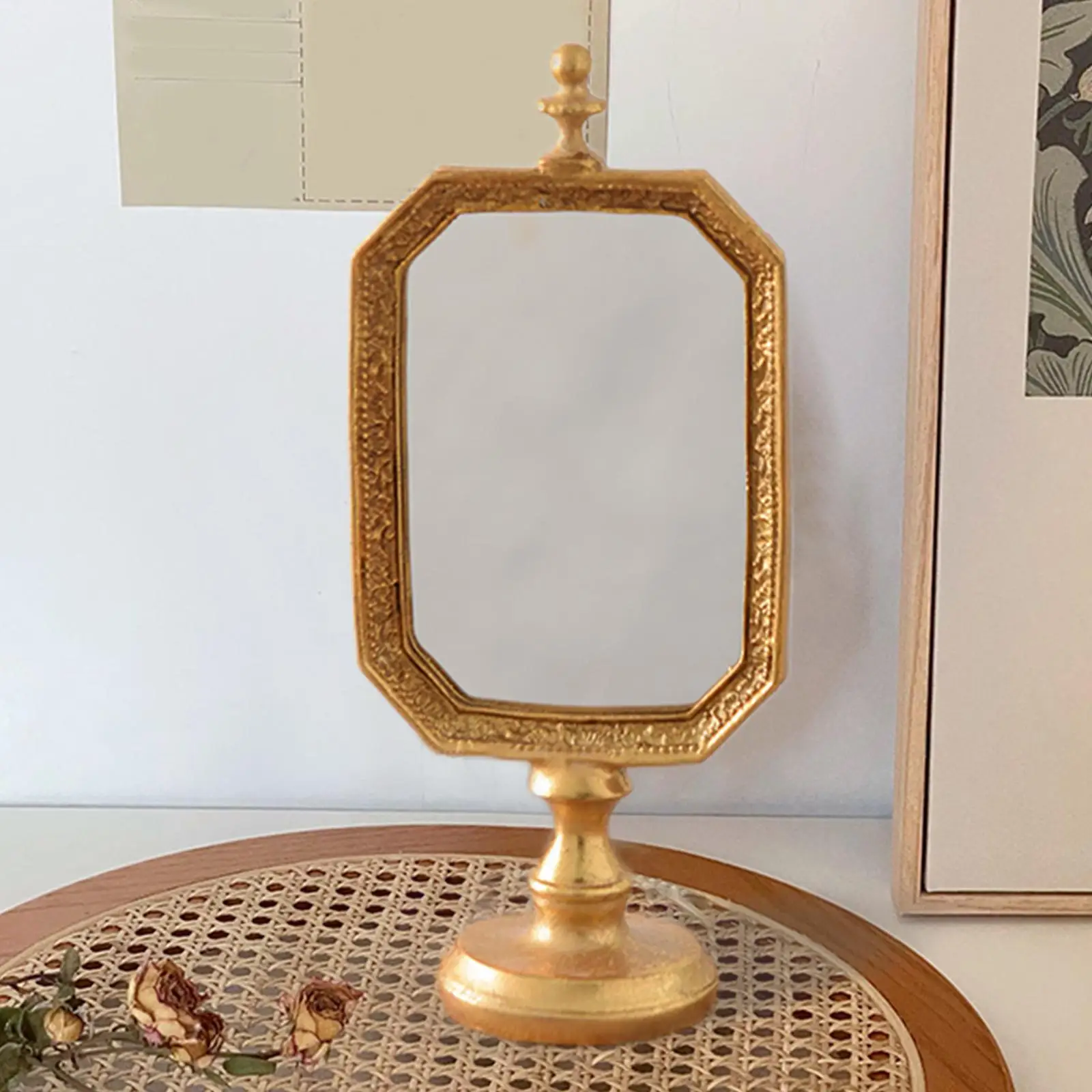 Antique Style Makeup Mirror Home Furnishing Decoration Dresser Counter Display Elegant Vanity Mirror for Hotel Bedroom Desktop