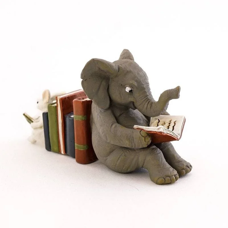 Elephant and Rabbit Reading Learning Statue Bookend Resin Animal Statue Decoration Home Decor
