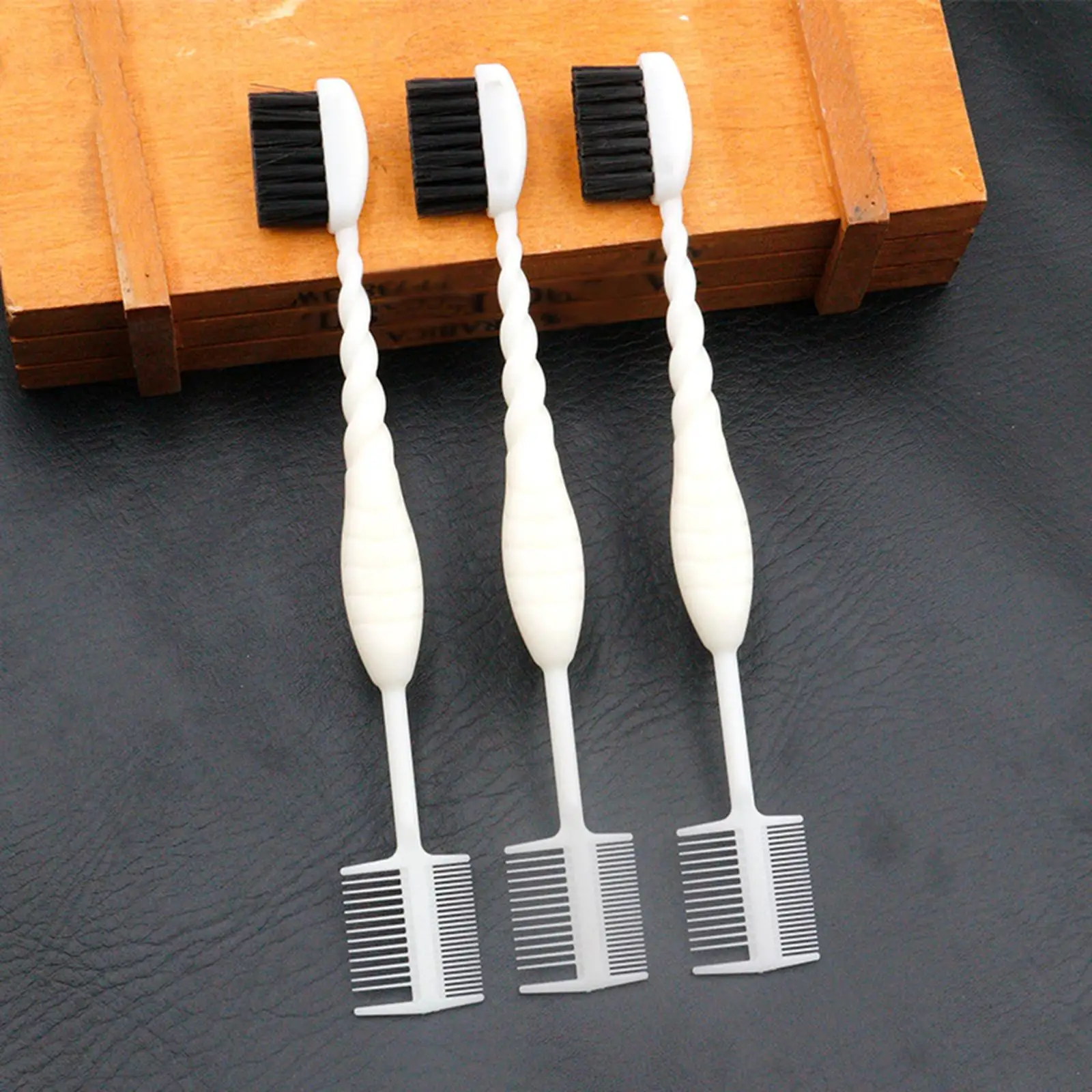 Brow Comb Multifunctional Shaping Brows Hair Dyeing Comb Grooming Tools