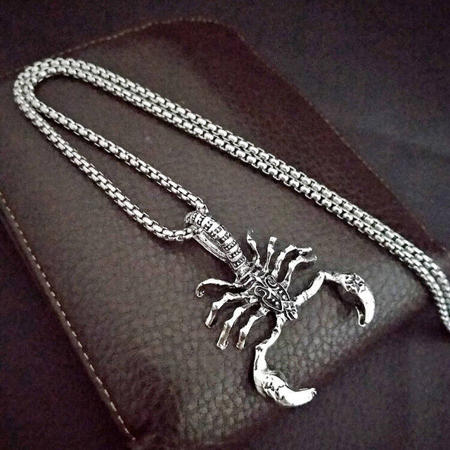 Scorpio Zodiac Necklace,Luxury Customized Necklace, Engraved Scorpion Gift store Scorpio Horoscope Pendant, Scorpio Lover Gift, Men Gift Pendant,