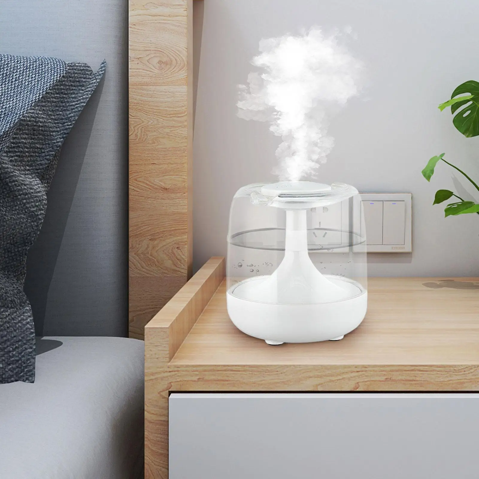 0.65L Mist Personal Humidifier with 7 Colors Lights Two Mist Modes Quiet Essential Oil Diffuser for Office Practical Versatile