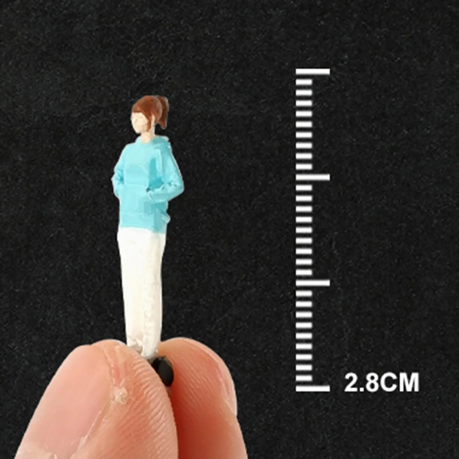 1: 64 Handcrafted Miniature Resin for Home Decoration for Balance Bike Girl