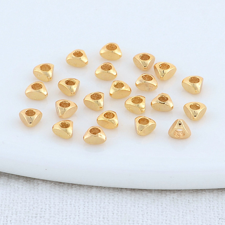100PCS 1,2*3MM 14K Gold Farbe Überzogene Messing Dreieck Spacer Perlen Flache Armband Perlen Hohe qualität Diy Schmuck Zubehör – Detail 2