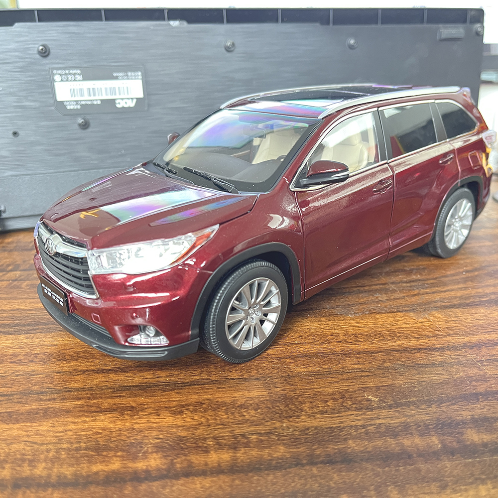 2016 Highlander литой под давлением масштаб 1:18, модель автомобиля из  сплава, металлические украшения, Взрослый Цвет, вентилятор, подарок, ...