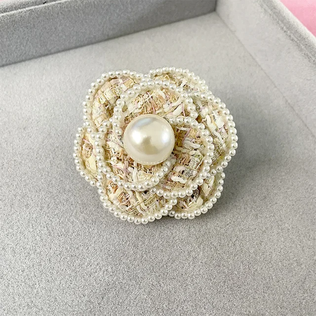 New Pearl Fabric Camellia Flower Brooch Pins Elegant Corsage