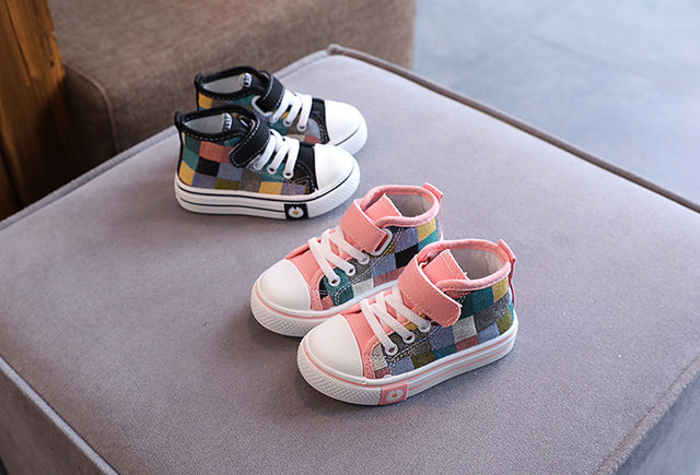 Report canvas shoes fashion