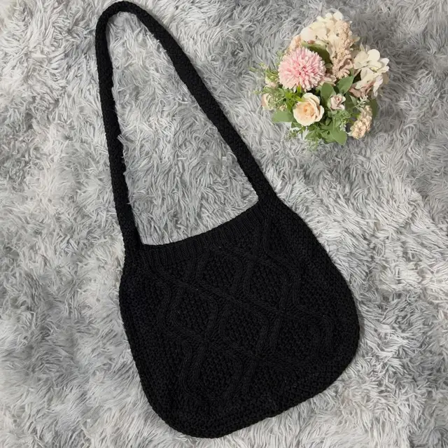 LAIBMFC Women's Crochet Tote Bag Knitted Shoulder Crossbody Handbags Aesthetic Shopping Bag Cute Purses Crocheted Hobo Bag, Size: 12.9, White
