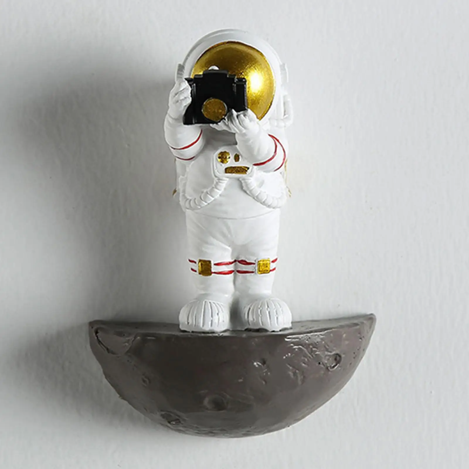 2pcs Art Astronaut Wall Mounted Sculpture Spaceman Kid  Bar Decor