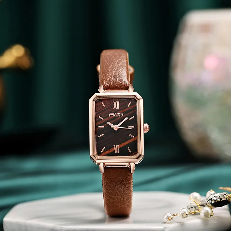 Часы наручные женские кварцевые, роскошные дизайнерские светящиеся цифровые, с кожаным ремешком, в деловом стиле