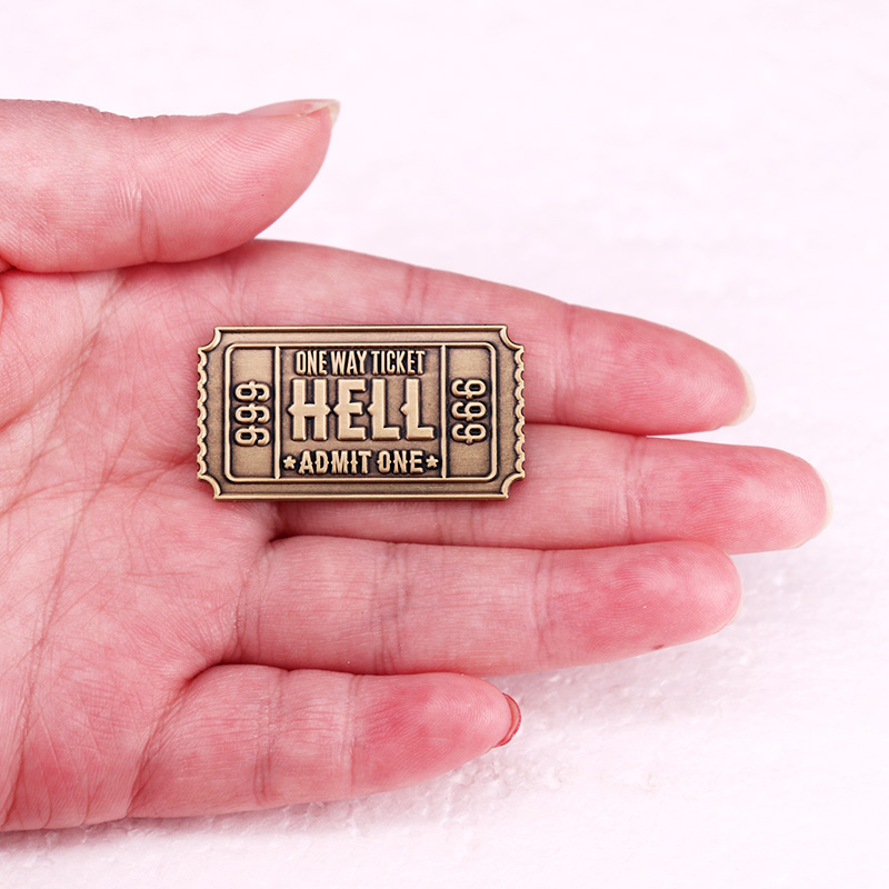 666 One Way Ticket Admit One Abzeichen Vintage Emaille Pin Brosche Halloween Schmuck Geschenk – Detail 3