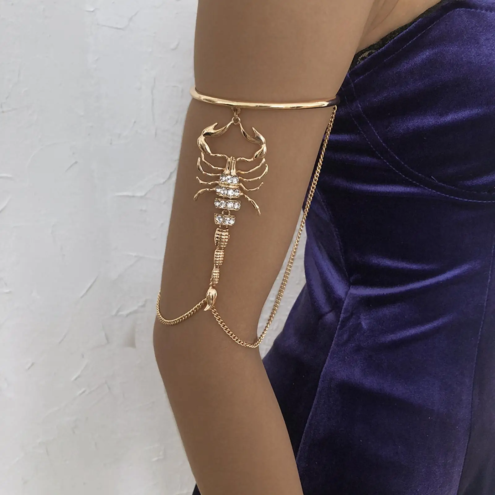 Scorpion Arm Bracelet Upper Arm Bangle for Women Girls Open Cuff Armlet Gift