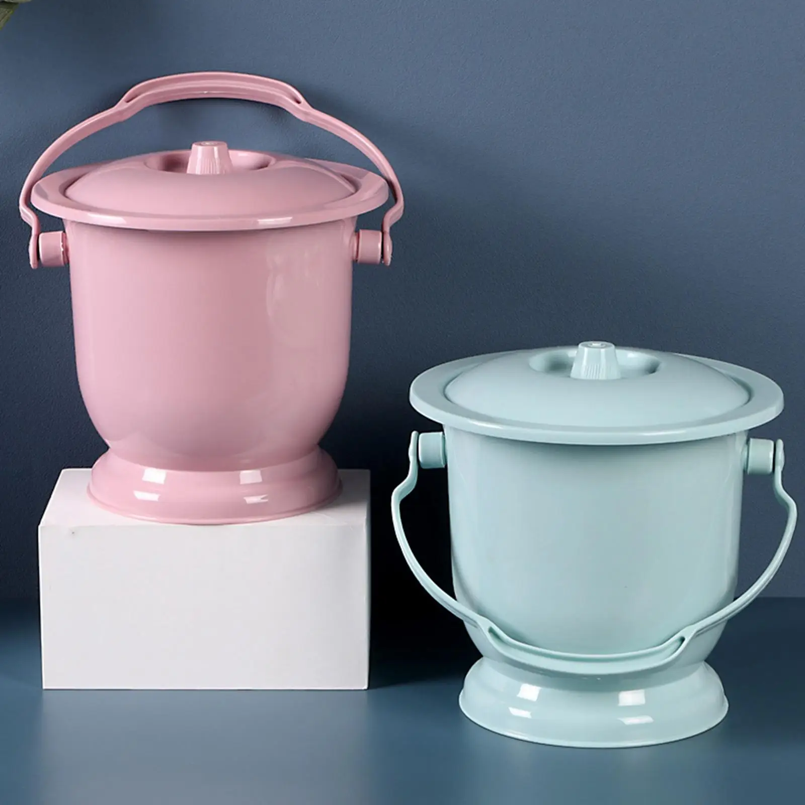 Handheld Spittoon with Lid Long Lasting Use Urine Bucket for Household