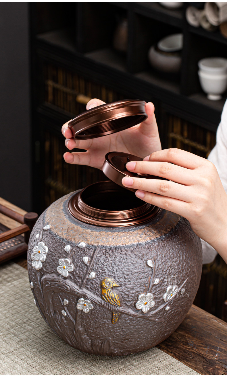 Stoneware tea tins_10.jpg