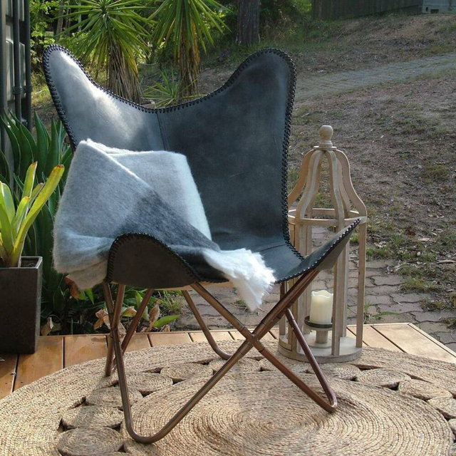 Tan leather butterfly chair, tan butterfly cover popular with gold folding stand, light weight chair