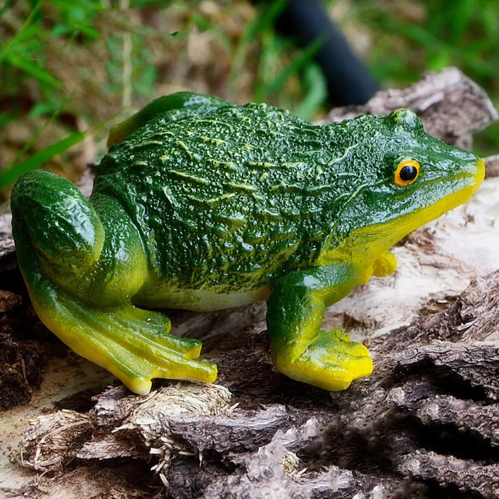 Mini Frog Figurine Garden Indoor Outdoor Decoration Art Ornaments