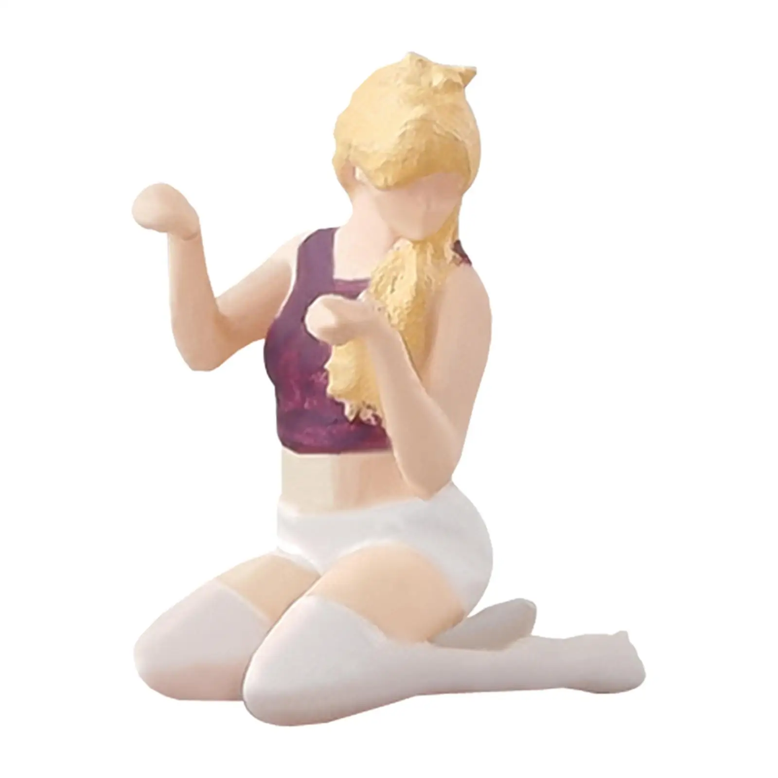 1:64 Scale Servant Girl Figure Housemaid Character for Desktop Ornament