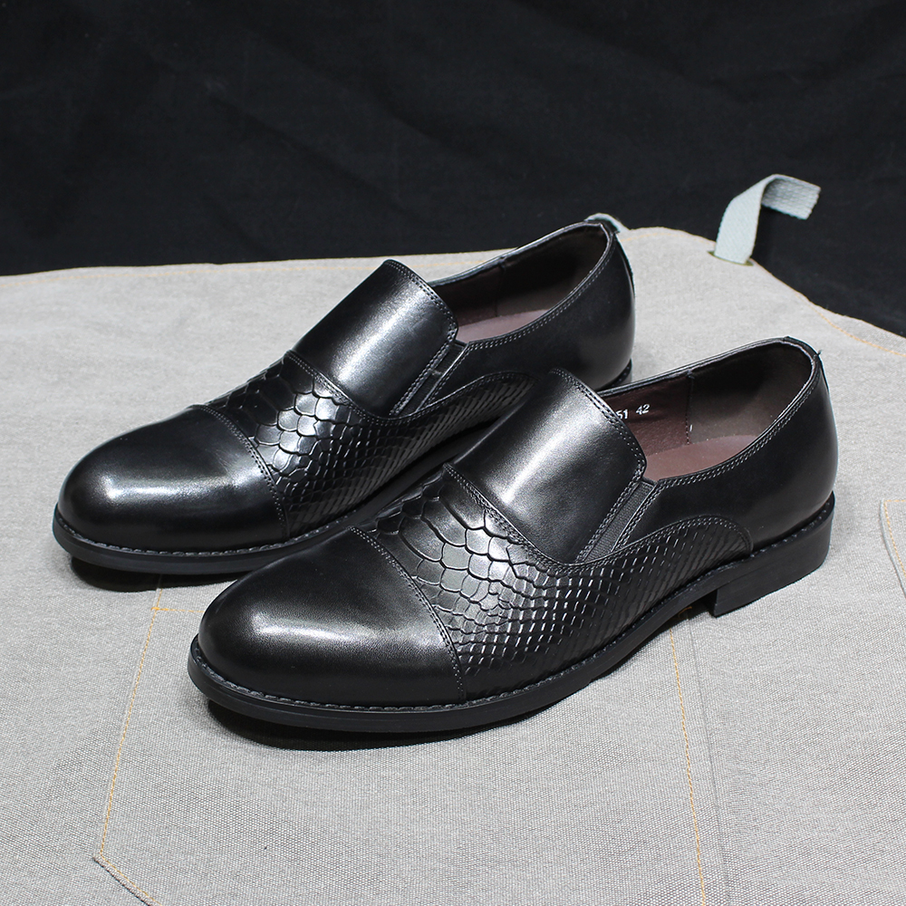 Luxuriöse Herren-Loafer aus echtem Leder mit Krokodildruck, Slip-On-Schuhe für Büro, solide Kappe und Zehen, lässige Basic-Hochzeitsschuhe – Detail 5