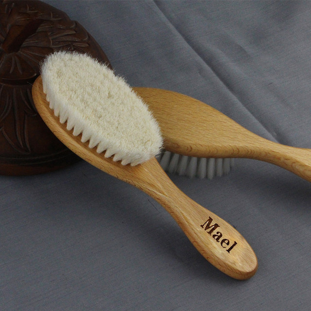 Ensemble Personnalisé Brosse Et Peigne Pour Bébé - Gravure Nom Et Icône - En Bois Et Laine - Cadeau Nouveau-né