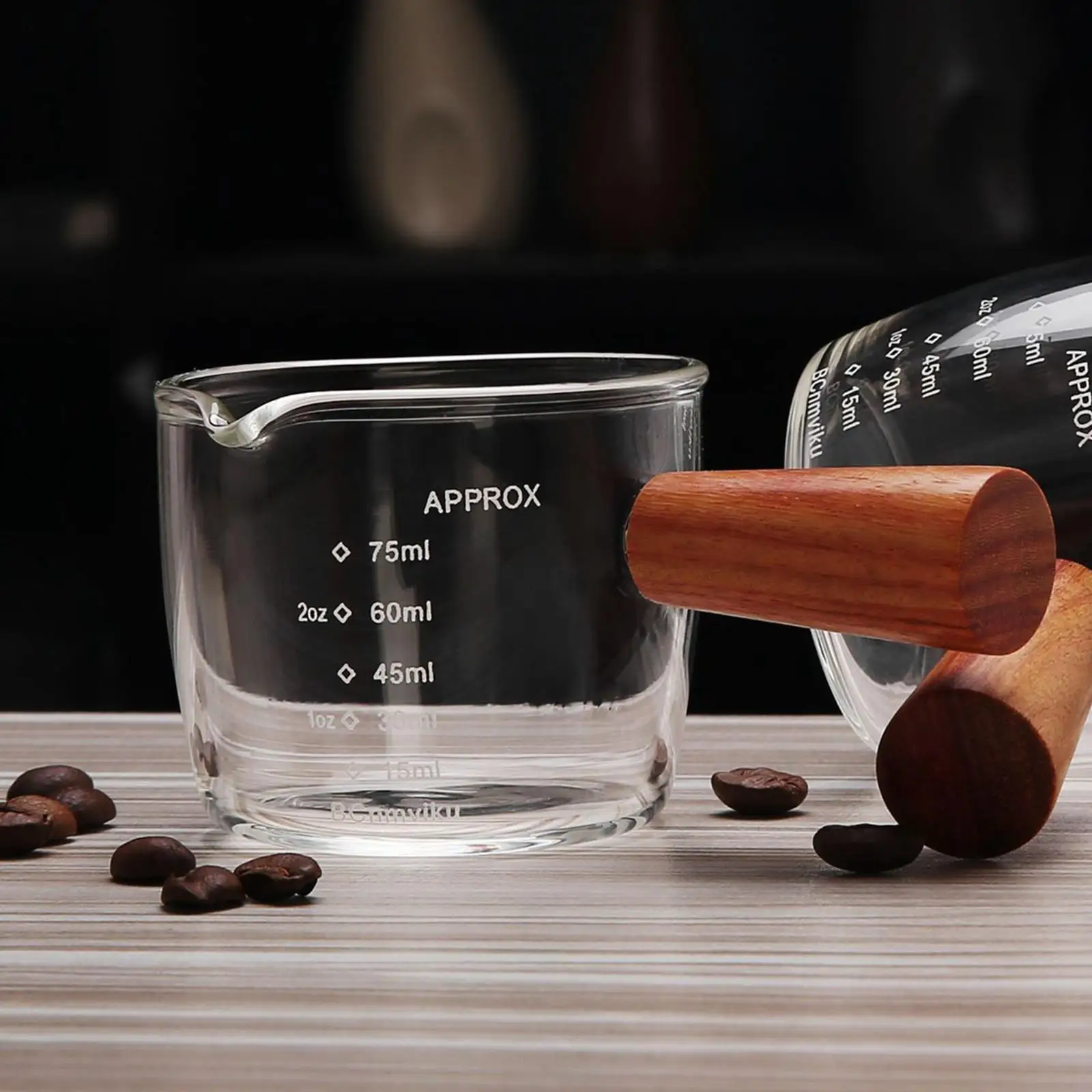 Coffee Measuring Cup with Wooden Handle Heat Resistant Liquid Measuring Cup