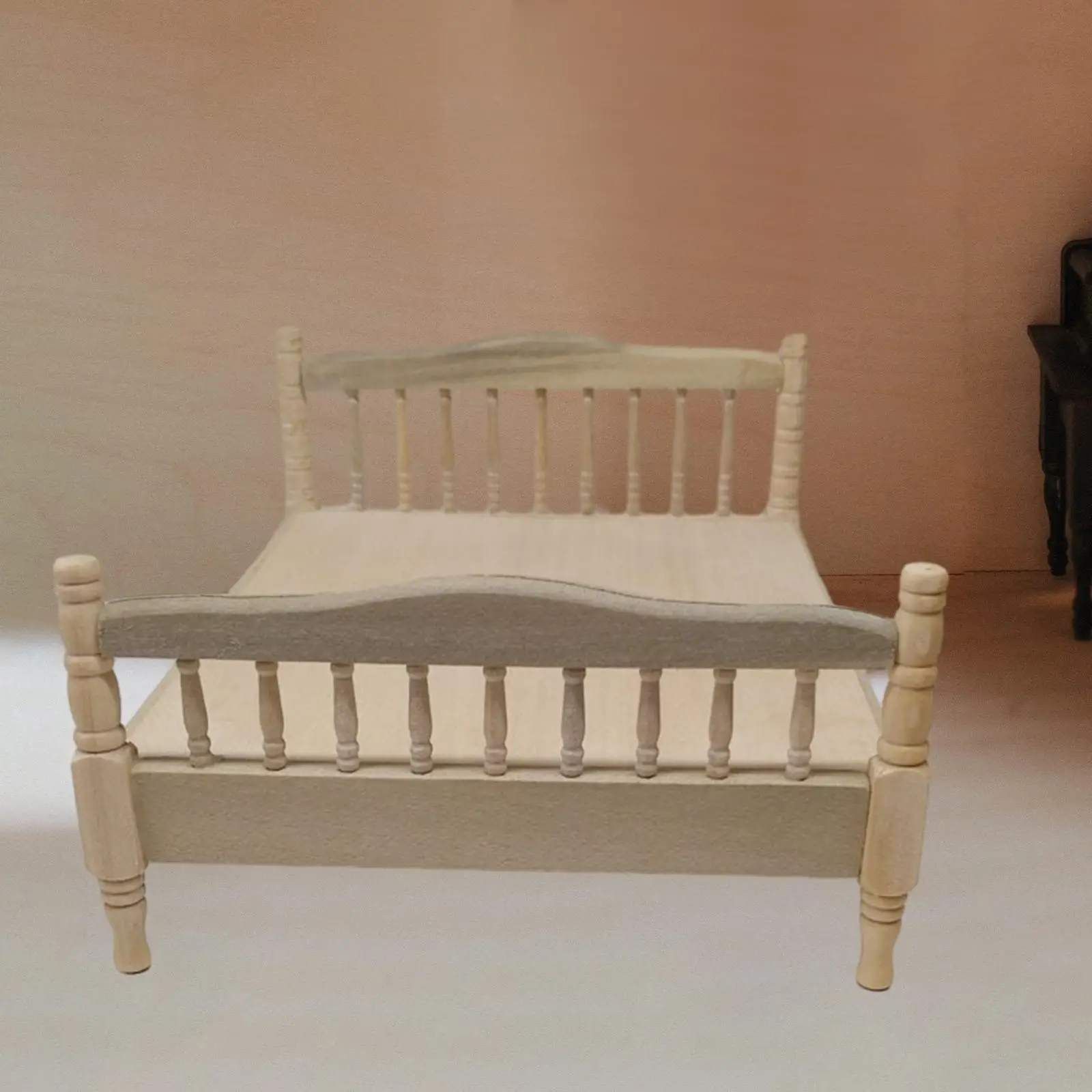 1:12 European Double Bed Craft Wooden Mini Bed for Architectural Railway Station Fairy Garden Micro Landscape Accessories