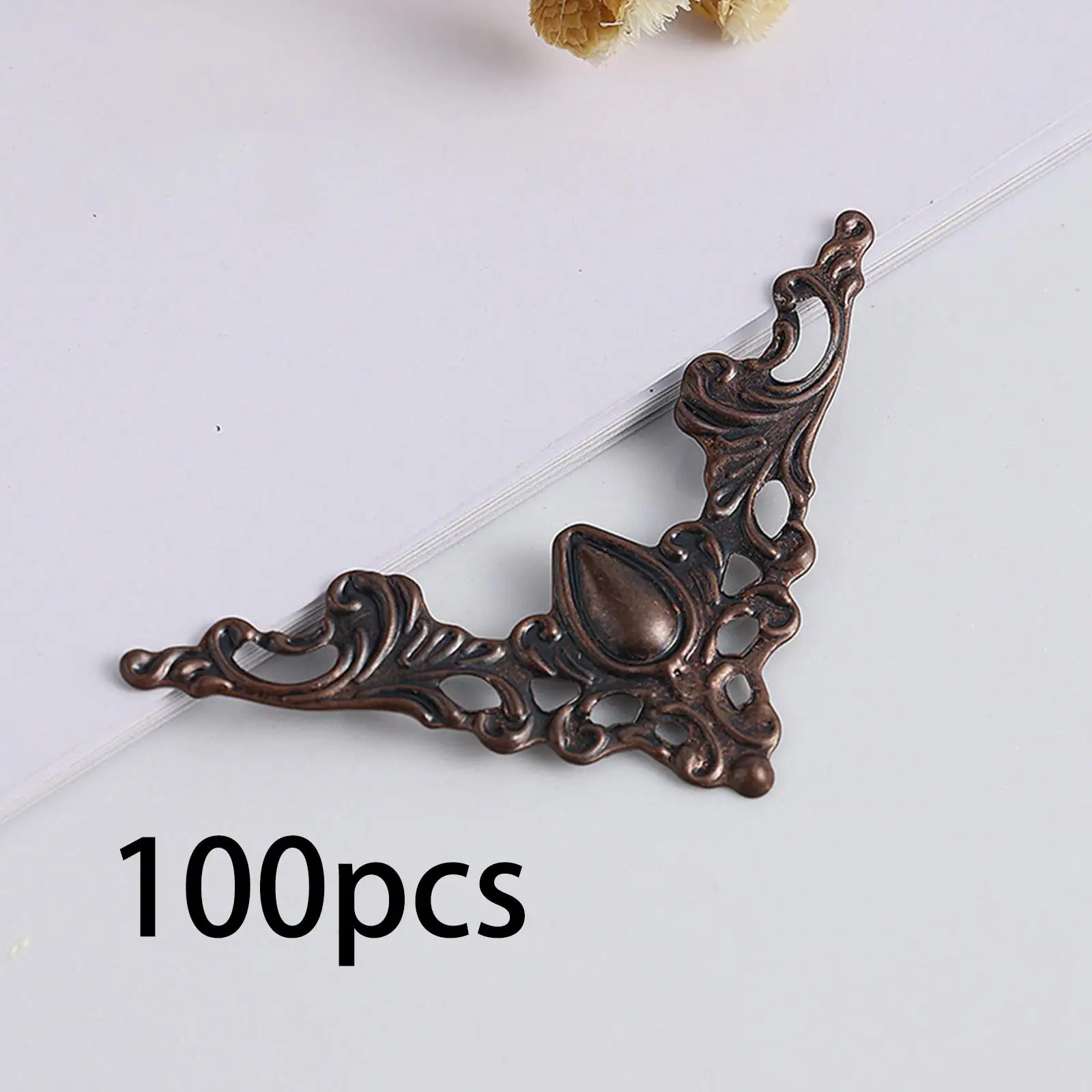 100Pcs Antique Style Corner Brackets Carved Decal Small Metal Corner Protectors for Photo Frame Desk Jewelry Gift Box Decorative
