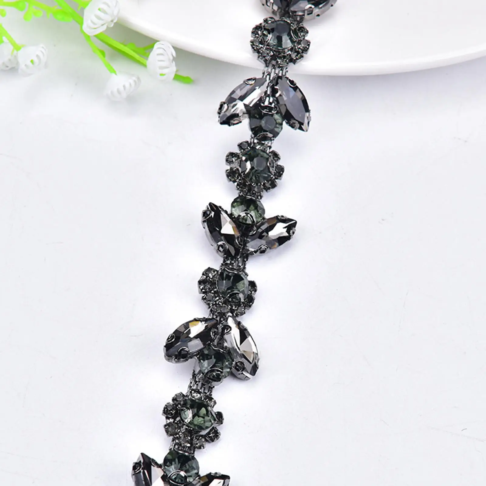 Delicate Rhinestone Trim Beaded Belt Sew On Embellishment Jewelry Rhinestone Chain Decor for Clothes Patch Shoes Wedding Costume