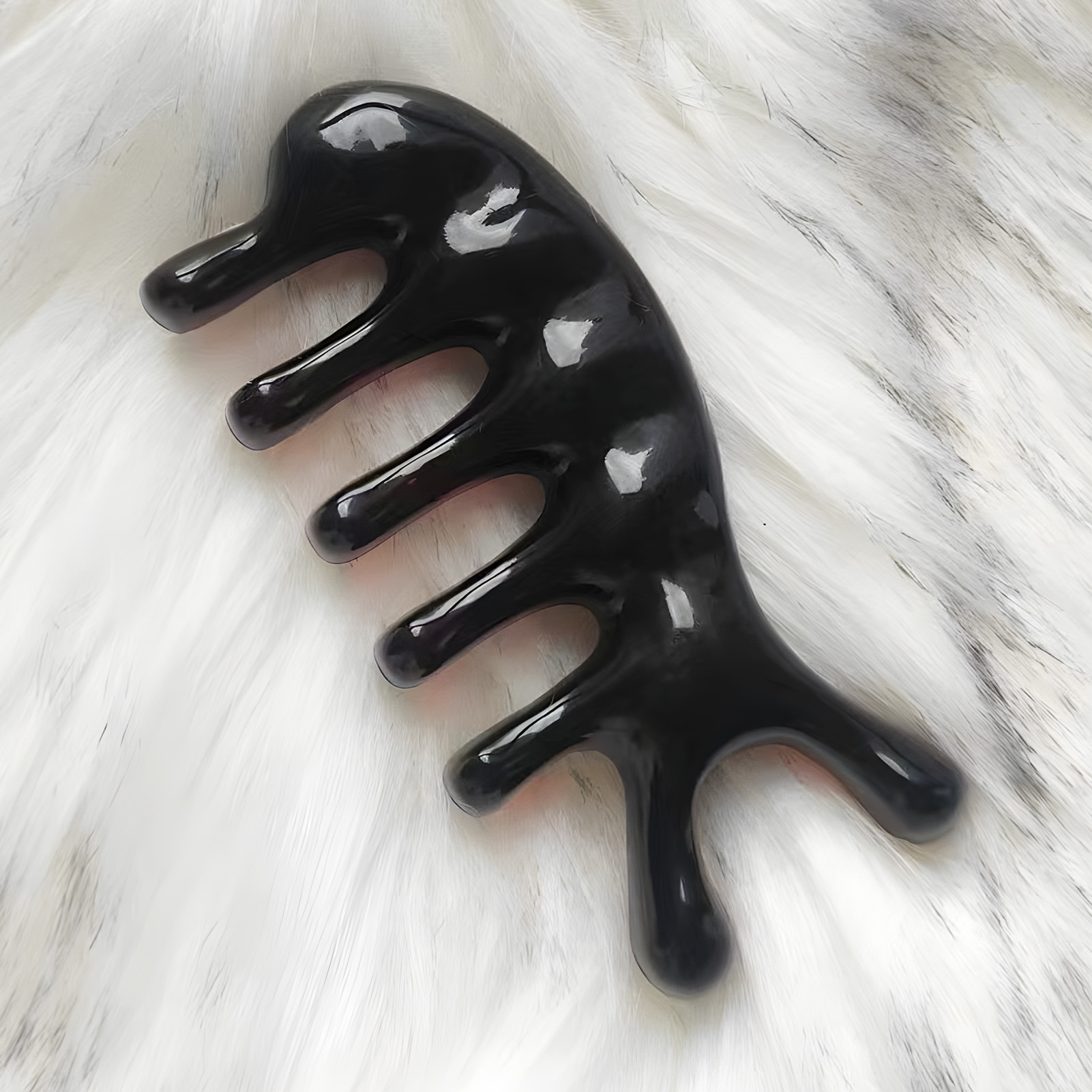 Description Picture 3 of itemWide Tooth Resin Hair Comb Thickened Wide Toothed Body Relax Massage Comb for Head Scalp Facial Body Massage