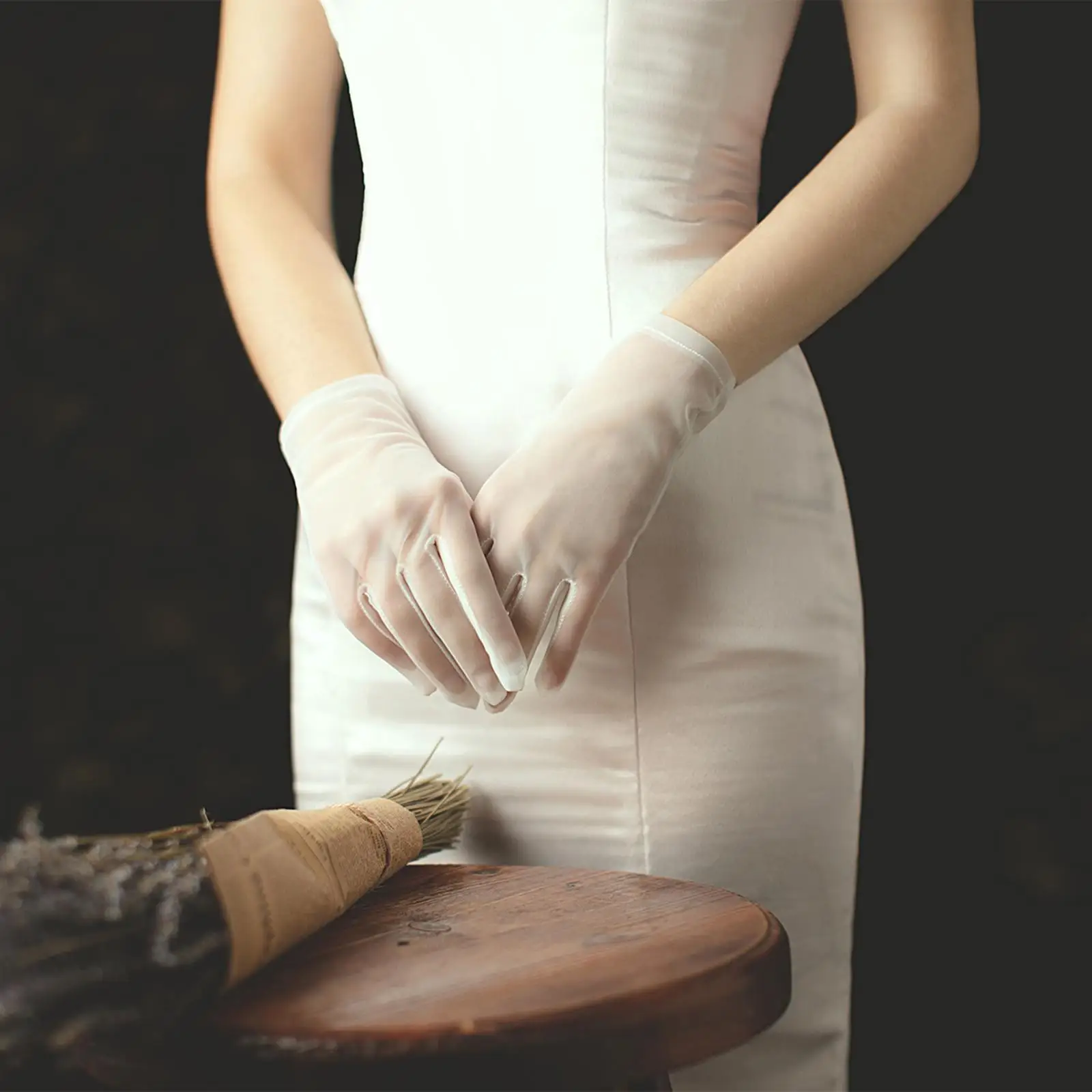 Fashion Bride Wedding Gloves Thin Wrist Length Prom Costume Accessories